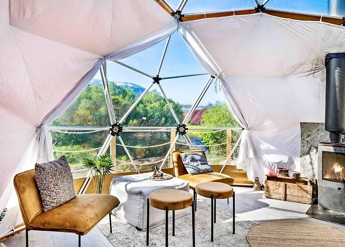Storjord Farmstay Glamping